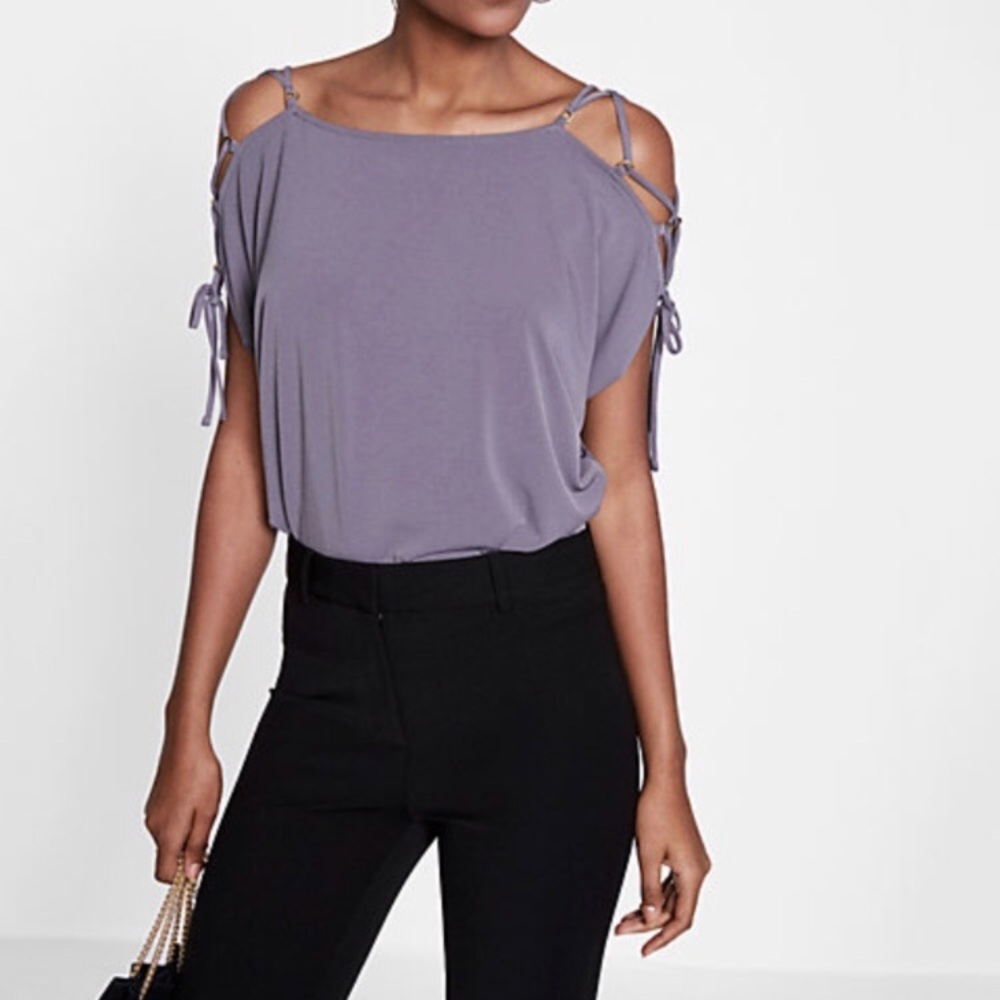 Express lattice shoulder dolman sleeve blouse